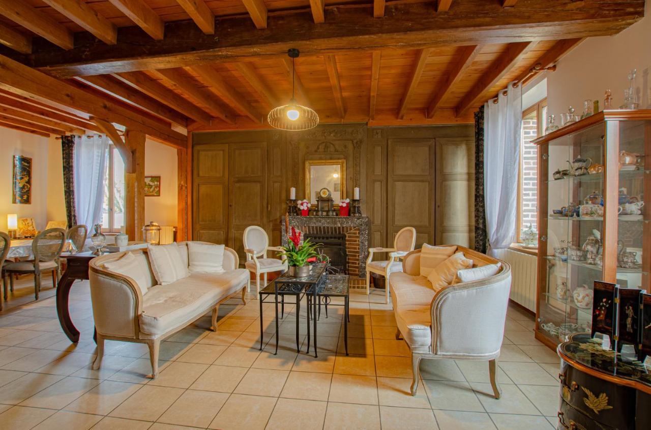 La Chambre D'Amis La Costignieres Montgueux Εξωτερικό φωτογραφία